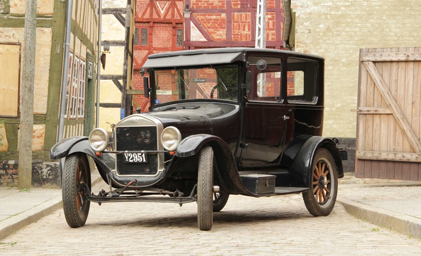 Automobil 1927